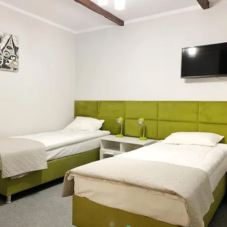 Zz Apartman Obryta